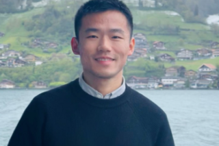 Shangshi Liu